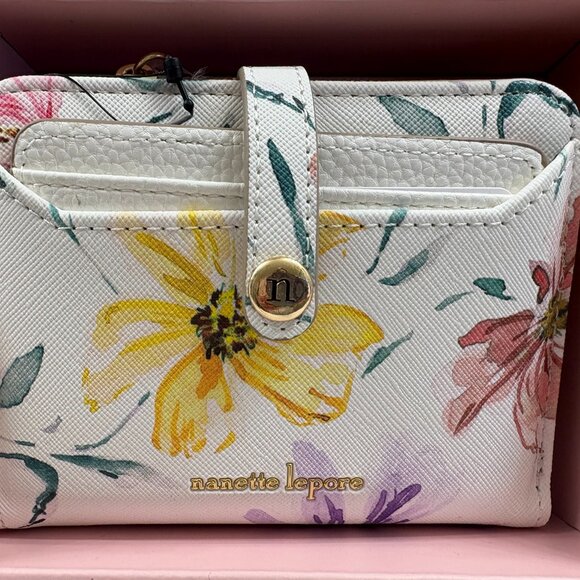 Nanette Lepore - 4 Piece Box Gift Set - Bag/ Wallet / Card Case /Key Chain- NWT - Picture 3 of 12